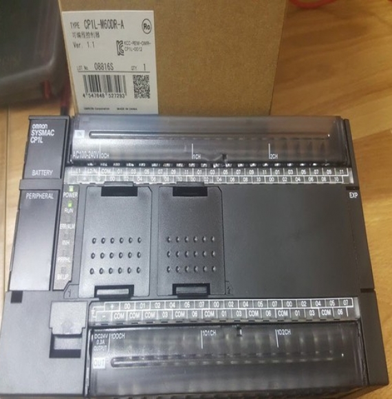 BỘ LẬP TRÌNH PLC OMRON CP1L-M60DR-A